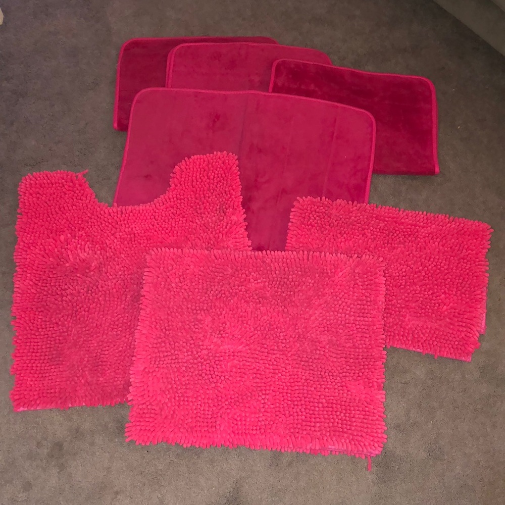 Set of 8 Bath rugs